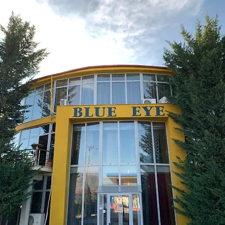 Blue Eye 3*