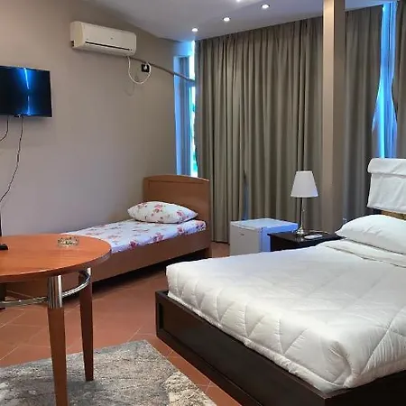 Blue Eye Hotel 3*