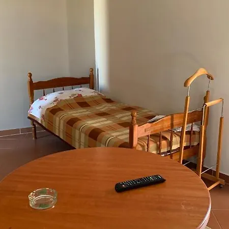 Blue Eye Hotel 3* 科尔察