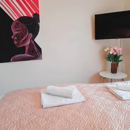 Hotel Blue Eye 3*