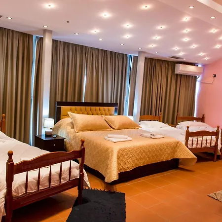 Hotel Blue Eye Hotel 3*