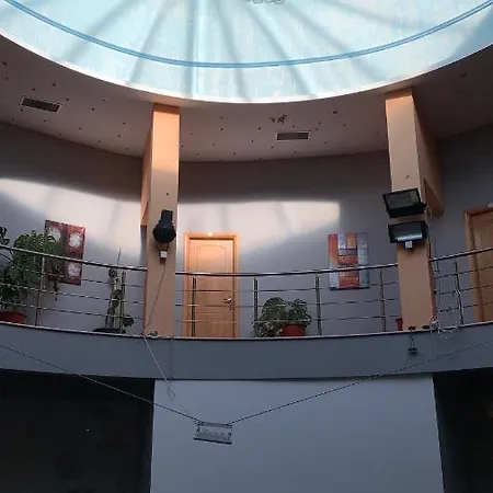 Hotel Blue Eye
