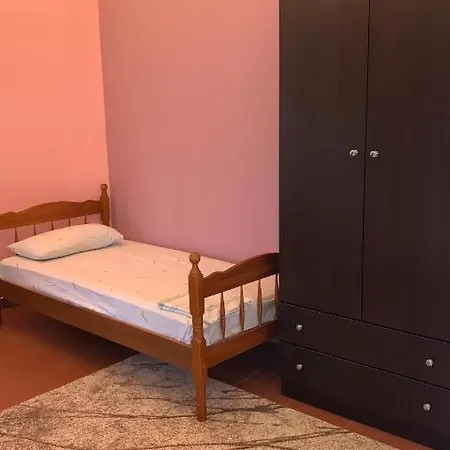 Hotel Blue Eye Korce