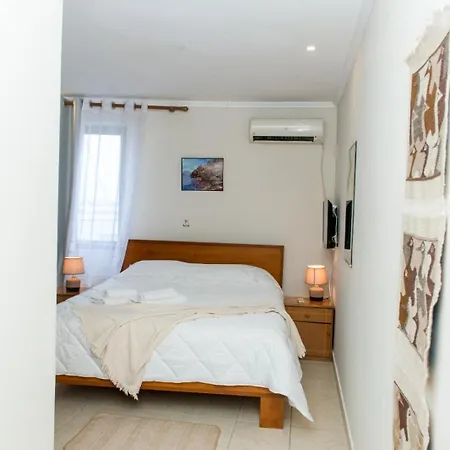 Hotel Blue Eye 3* Korce